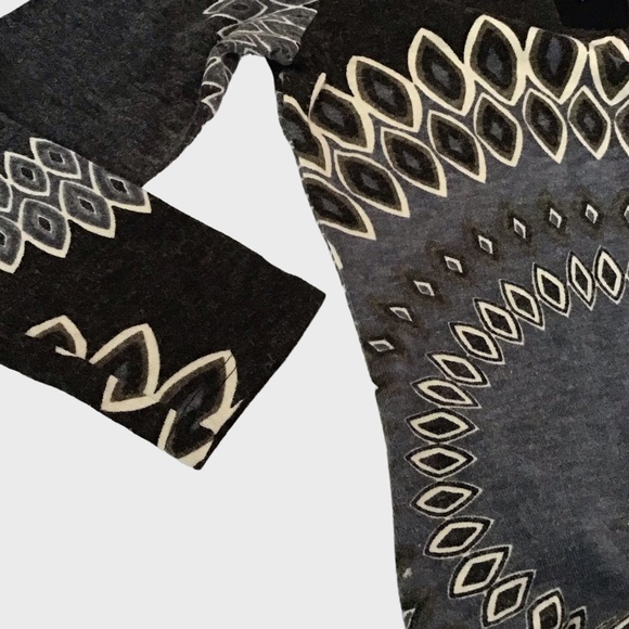 Axyeh Printed Sweater Dress - Picture 5 of 8